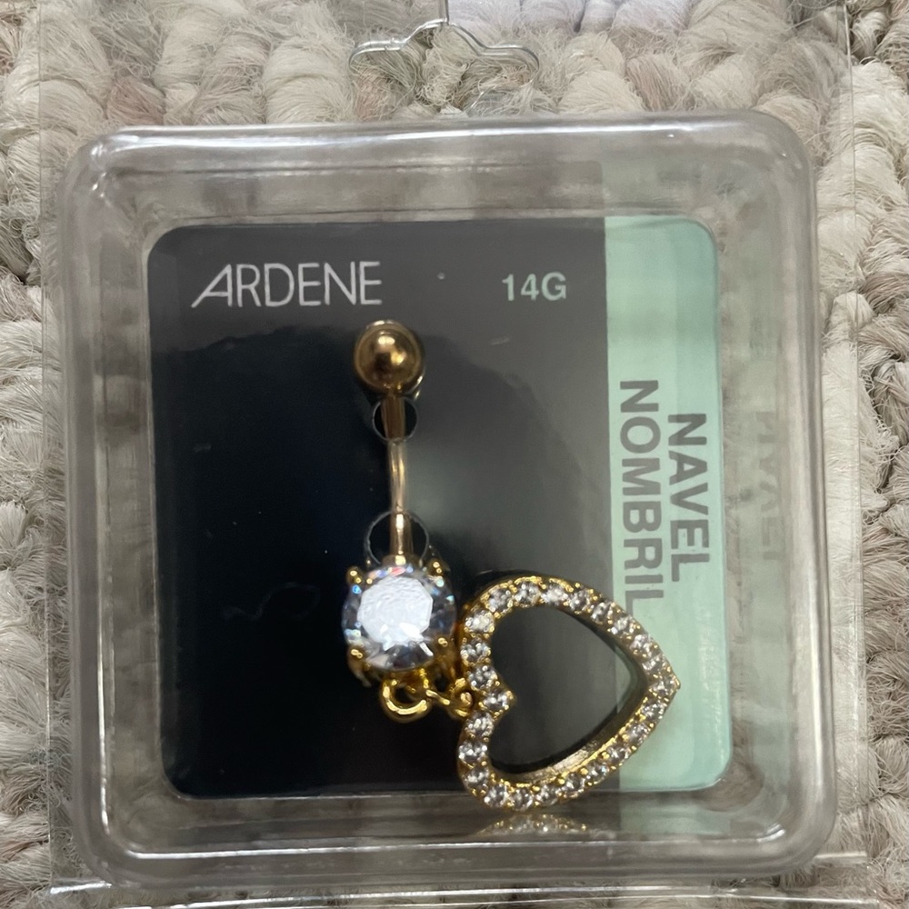 ARDENE Navel Dangle Heart Stone NWT$10 ‼️CLOSET CLEAR OUT‼️